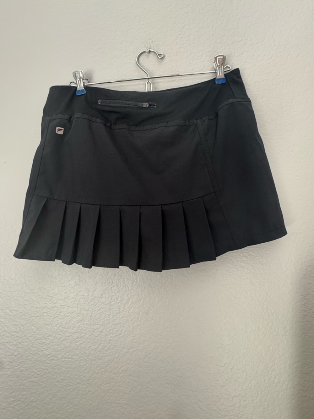 Fabletics Black Mini Stretch Athletic Skirt/under Skort with back pleats Size
